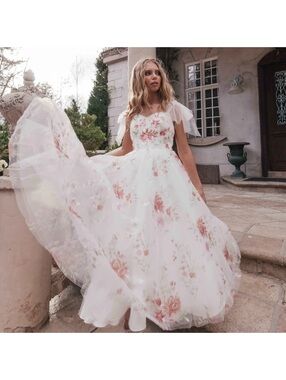 Bianca dress by JessaKae - size 10 NWT - SOLD OUT ONLINE